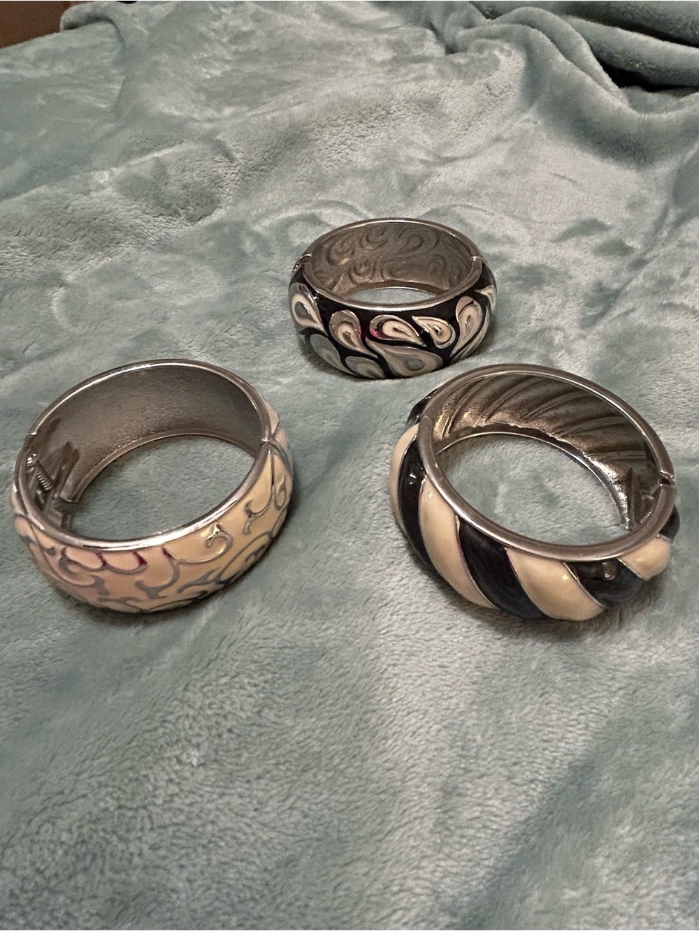 New York & Company Silver Black and Cream Enamel Bangle Bracelet Trio